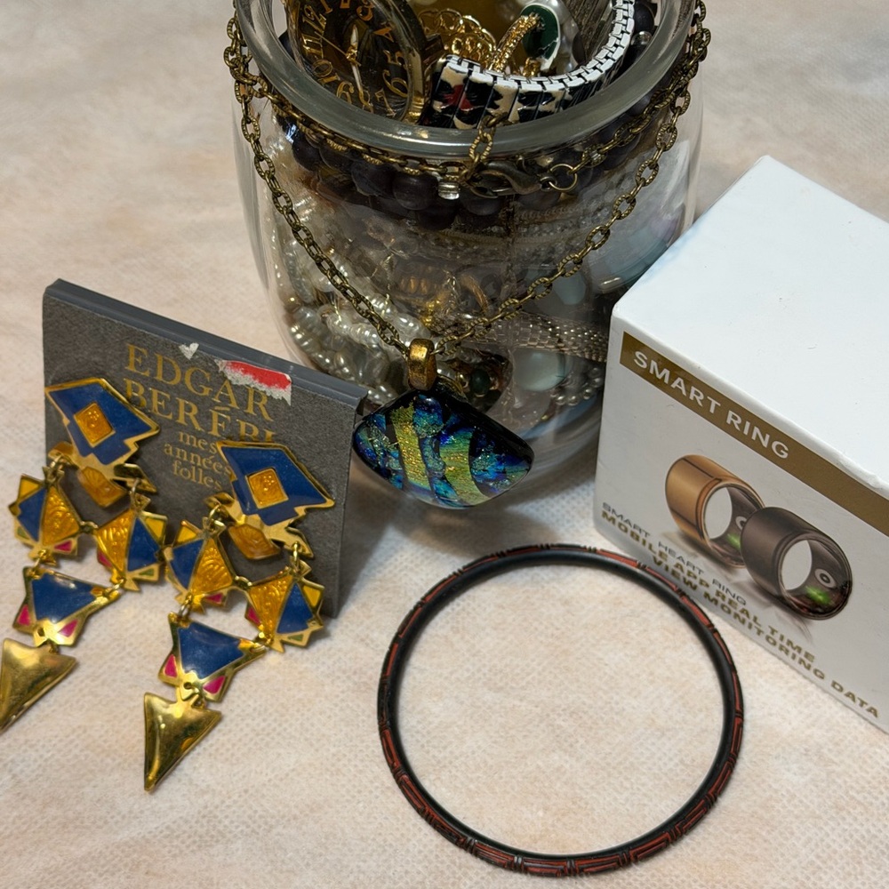 Mystery jewelry jar!!!